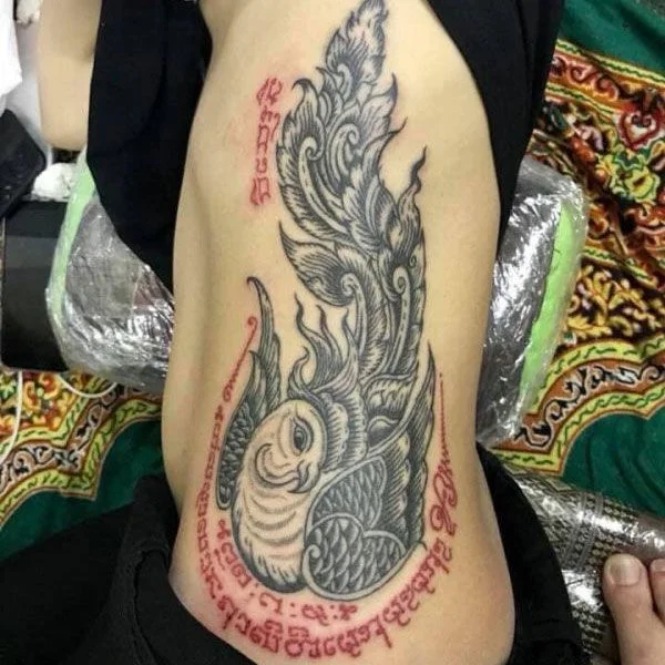 Hình xăm chim phượng hoàng Khmer