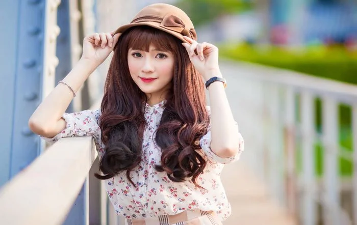 hình nền gái xinh với phong cách dịu dàng, thời trang